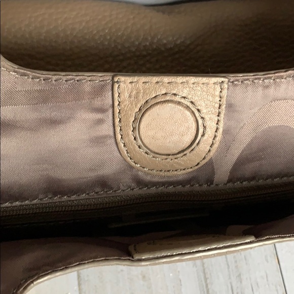 Banana Republic Oversized Leather Clutch - Picture 6 of 7